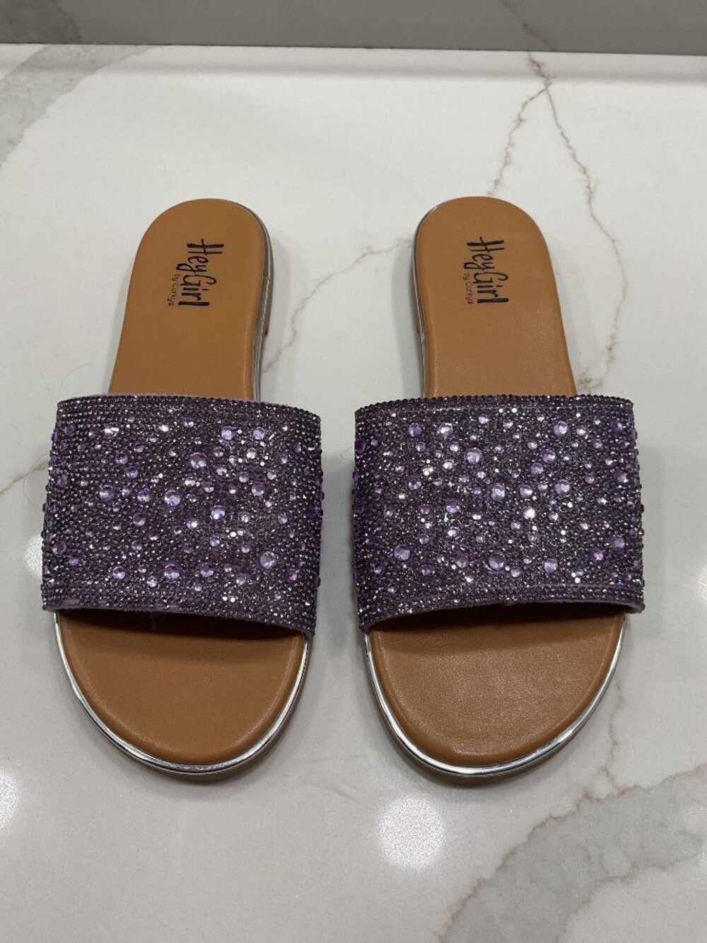 Hey Girl by Korky's Rhinestone Flat Sandals Size 8 Glam Sparkly